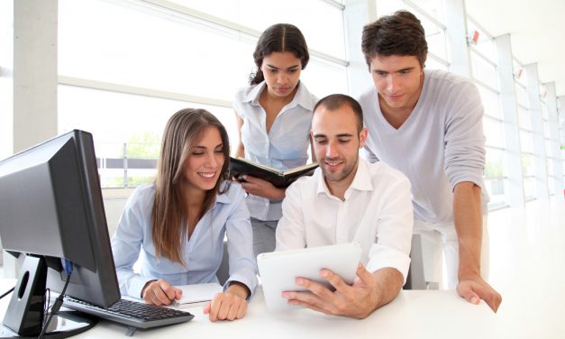 I giovani ed il futuro: liceo o apprendistato?
