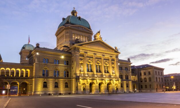 RSI: Dogana svizzera, tra riforme e rischi